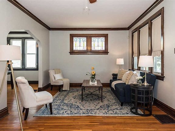 5th image of 6833 Hancock Ave