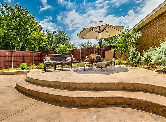 5th image of 4805 Hetherington Dr