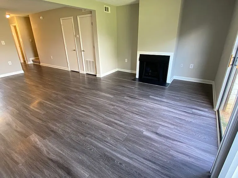 Gleneagle Apartment Homes — Photo 69