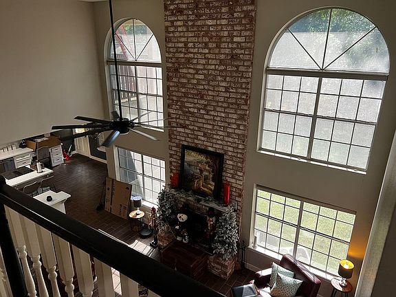 4th image of 5823 Beacon Falls Dr