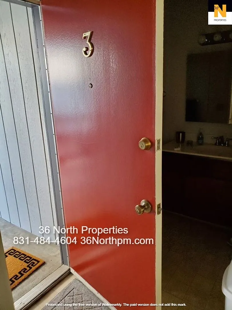 800 Parcel St — Photo 2