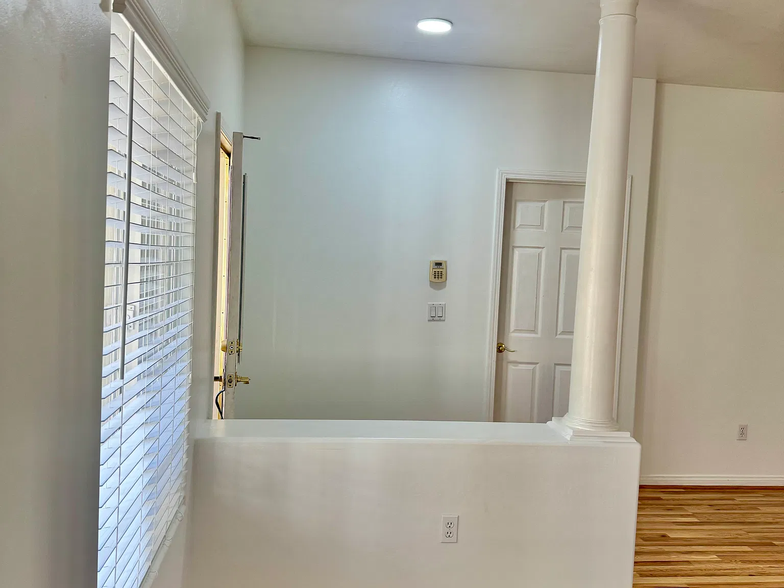 4 bed, 2140 sqft, $3,200 — Photo 3