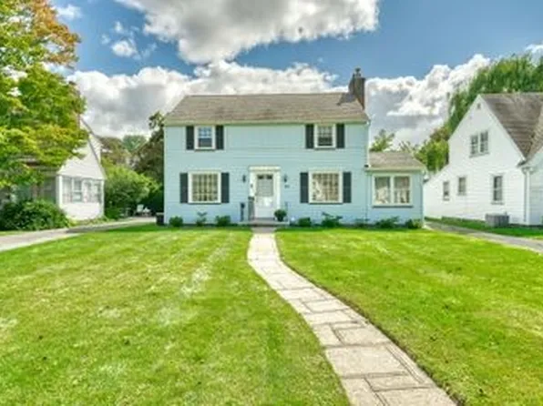 55 Eastbourne Rd, Rochester, NY 14617