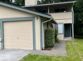 2850 Aegean Ct NE #B, Bremerton, WA 98311