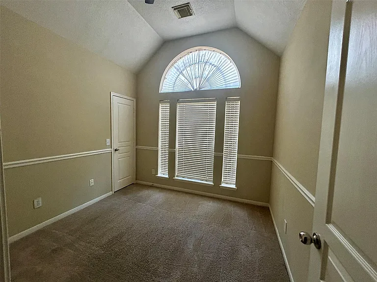 23 Tivoli Garden Ct — Photo 18