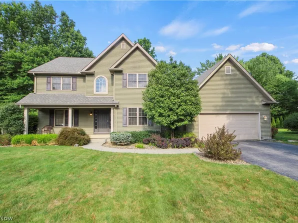 1939 Celestial Dr NE, Warren, OH 44484