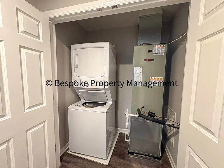 21 Greentree Dr #3-C — Photo 11