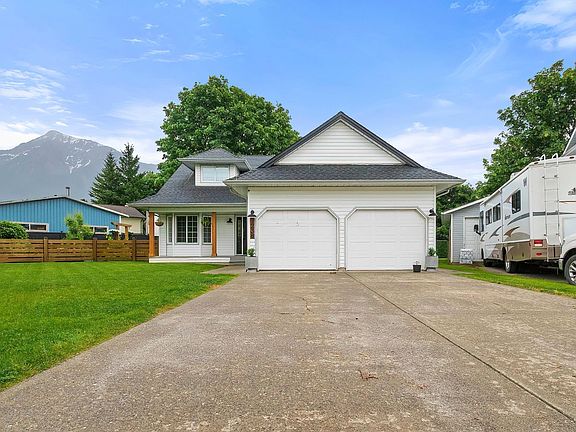 2nd image of 7238 Gerrit Pl