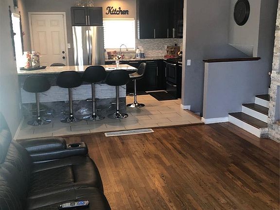 5th image of 3454 W Dakota Ave