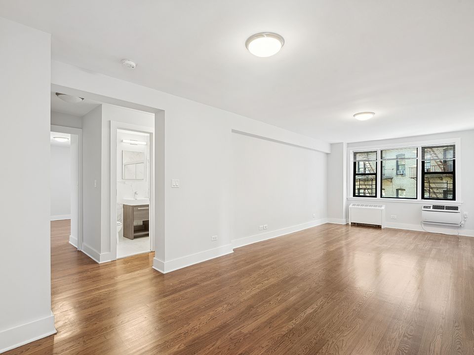 1st image of 2400 Webb Ave APT 3B