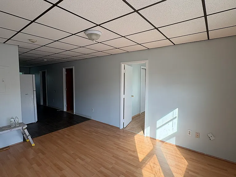 34 E Main St #8 — Photo 4