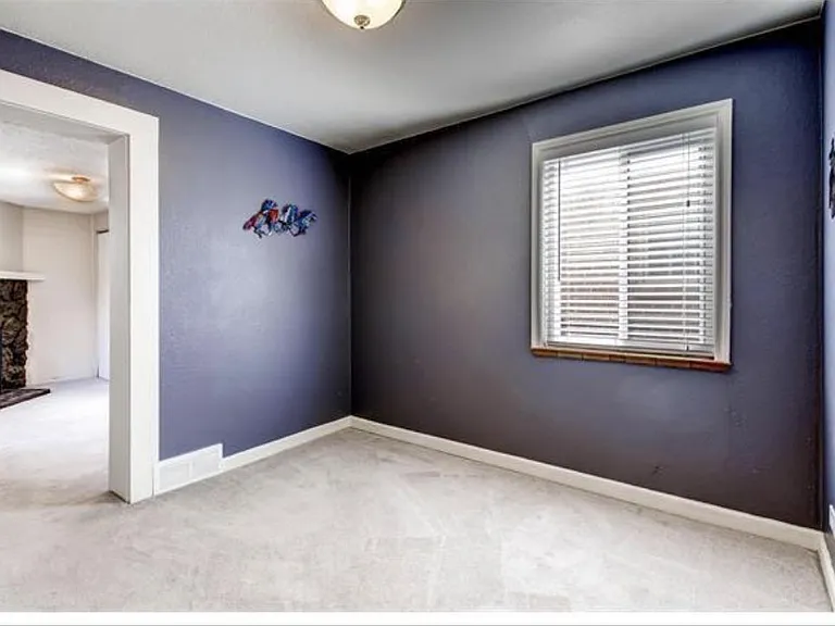 1054 Leyden St — Photo 12