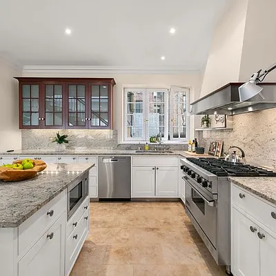 Rented by Douglas Elliman | media 25