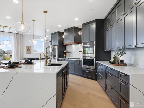 4th image of 34110 SE Moses Street