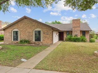 2105 Statler Dr, Carrollton, TX 75007