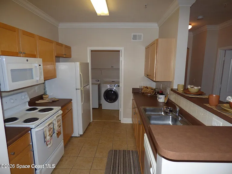 6411 Borasco Dr #217 — Photo 4