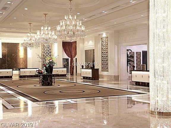 2nd image of 2000 N Fashion Show Dr Unit 2527