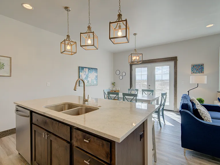 1401 Westwood Cir #C — Photo 2