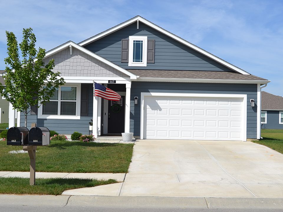 1st image of 663 Blackrock Dr