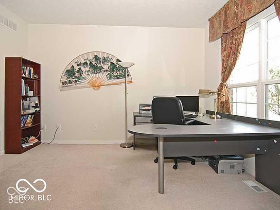 4th image of 7331 Oxbridge Pl