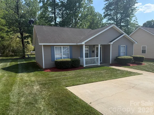 551 Porter St, Charlotte, NC 28208