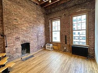 763 Washington St #17, New York, NY 10014