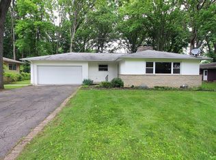 2738 Maplewood Dr, Columbus, OH 43231