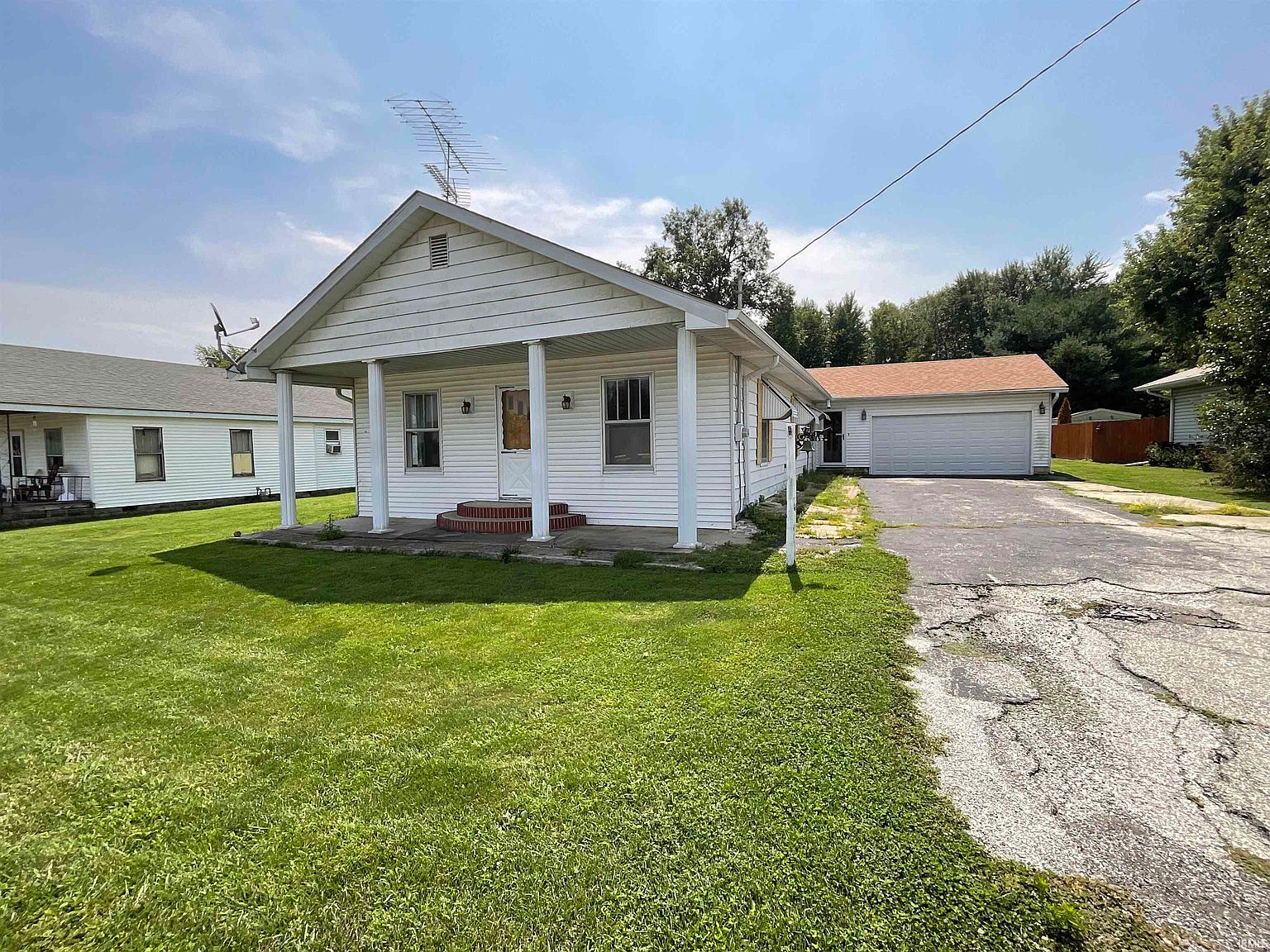 5563 W State Road 54, Switz City, IN 47465 MLS 202330192 Zillow
