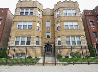 7617 S Phillips Ave APT 3, Chicago, IL 60649
