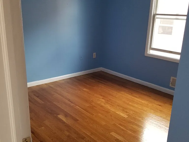 102 Hague St #1 — Photo 27