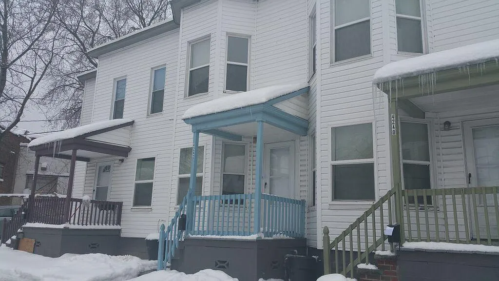 4242 W 24th St photo 1