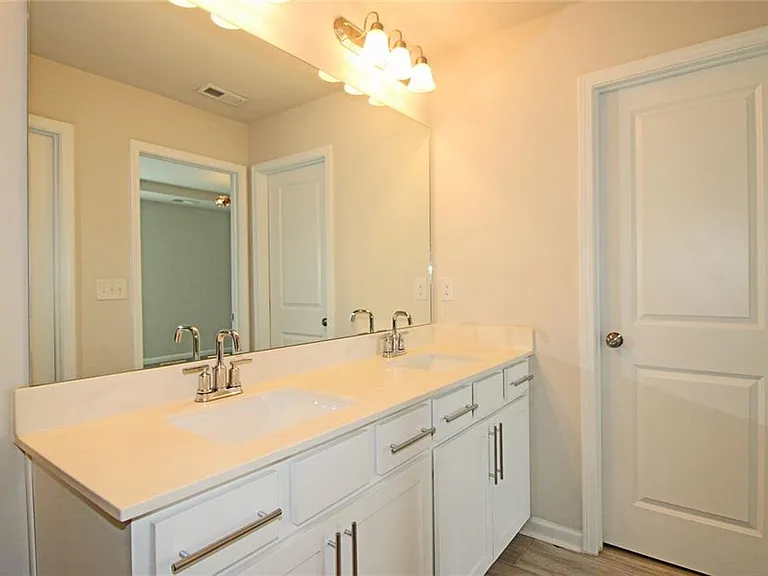 1675 Coasta Way — Photo 15