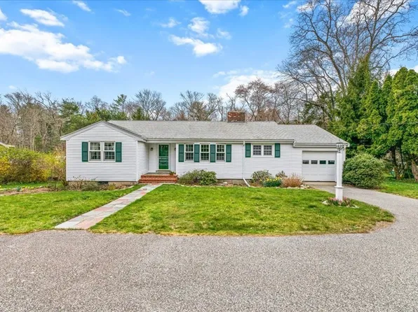 107 Tiffany Rd, Norwell, MA 02061