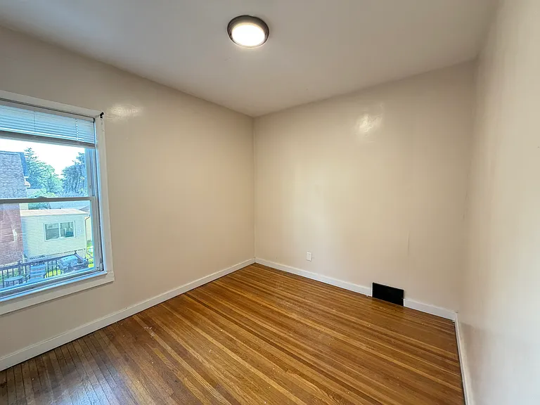 92 Alsace Ave #2 — Photo 16