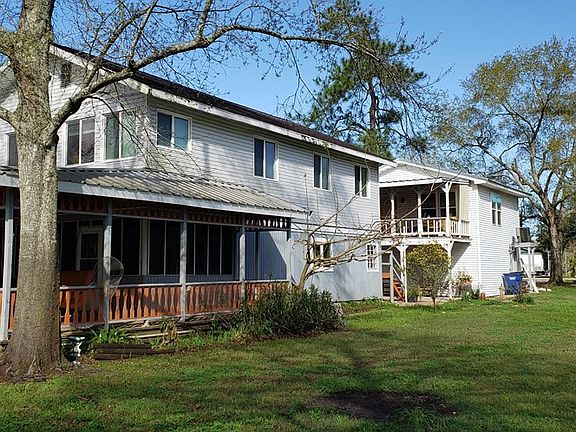 2nd image of 1341 Hillebrandt Acres