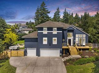 14323 SE Carmichael Ct, Happy Valley, OR 97086