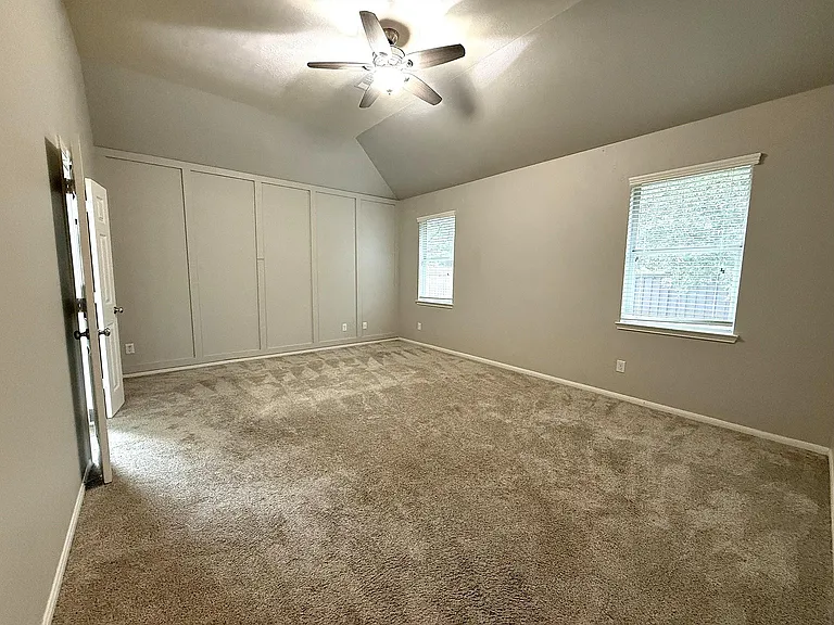 14322 Heath Falls Ln — Photo 11