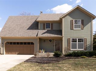 5207 Anderson St, Shawnee, KS 66226