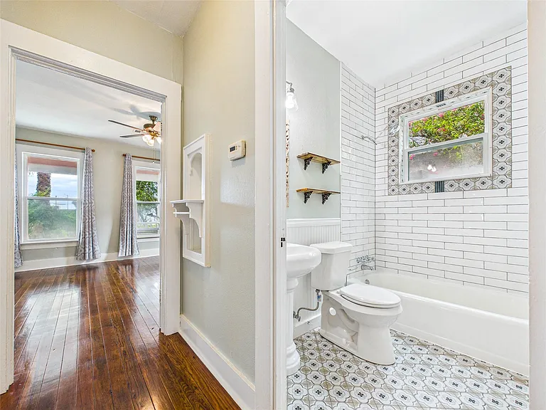 3602 Avenue S 1/2 — Photo 21