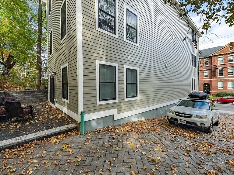 26 Arlington St #3 — Photo 13