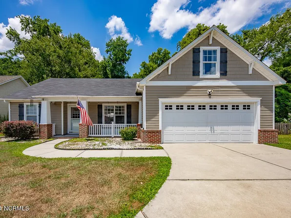 129 Sweet Briar Court, New Bern, NC 28562