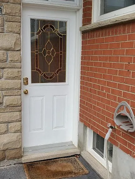 13 Theodore Dr — Photo 3