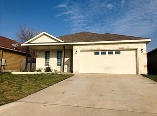 221 Geode Ln, Jarrell, TX 76537