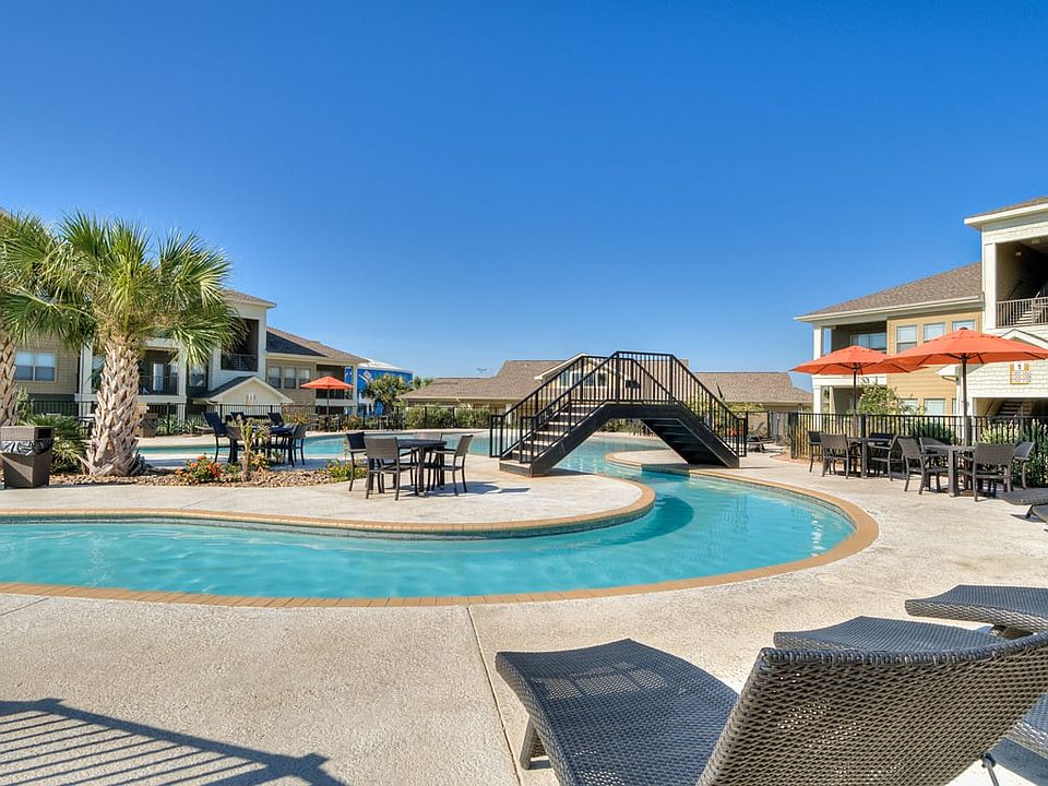 1st image of 7402 Springfield Ave APT 7202