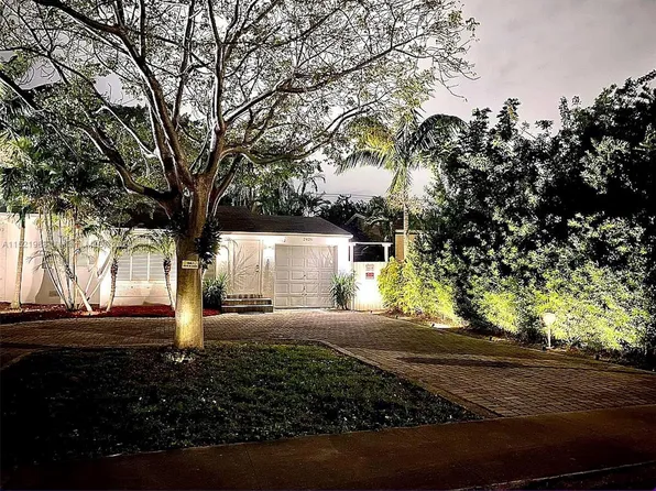 2426 Johnson St, Hollywood, FL 33020
