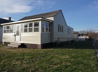 1201 Pekin St, Lincoln, IL 62656