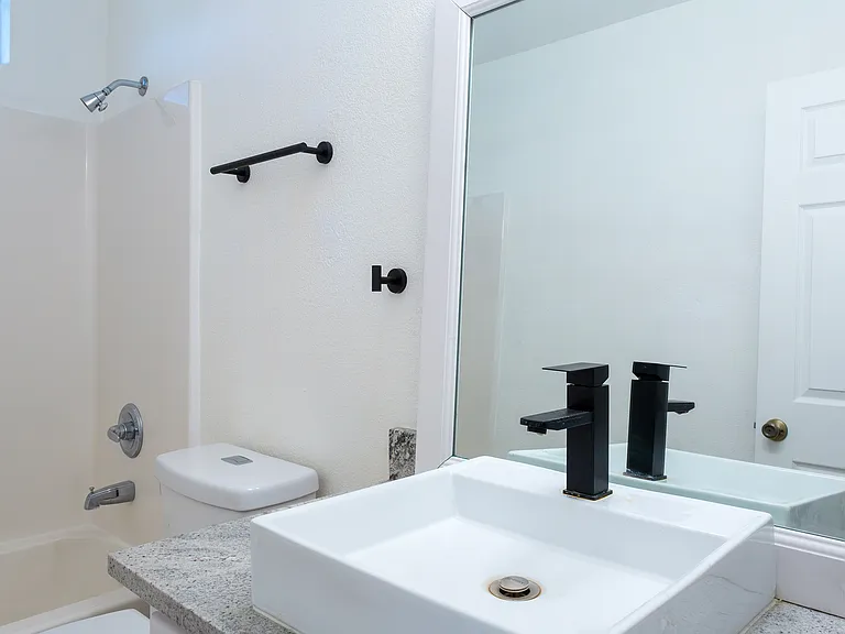 1081 Paseo Freno — Photo 13