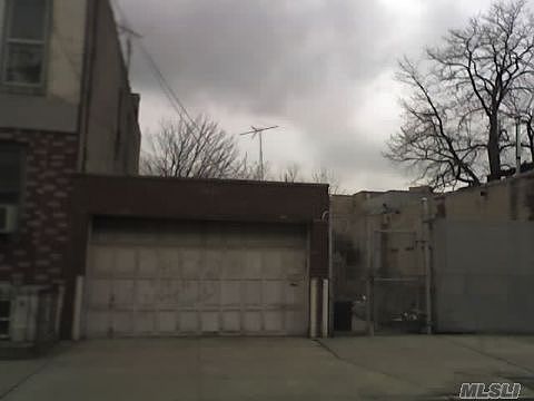 1st image of 4032 28th St