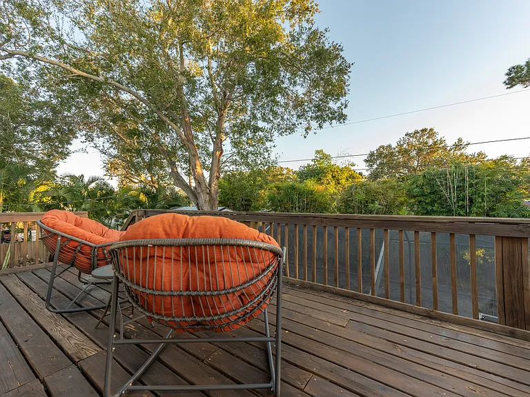 8536 Magnolia Dr — Photo 20
