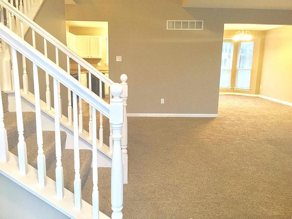 3rd image of 324 Behlmann Meadows Way